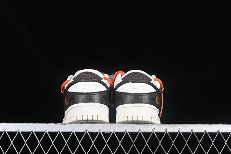 All categories Nk SB Dunk series Nk SB Dunk Low low-top sneakers Nk Dunk Low "Year of the Dragon" Year of the Dragon limited theme SB low-top casual sneakers DJ6188-100